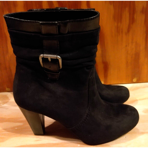 Laura Ashley Black Mid Calf Booties 8B/38 Suede Zippered 3" Heel Fall Shoes - Picture 1 of 9